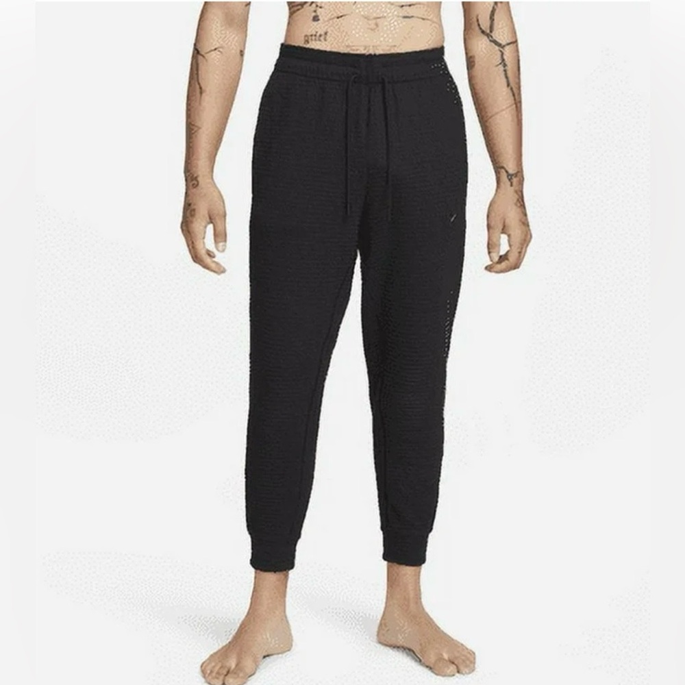 Nike Men's Dri-FIT Yoga Pants-NWT-size XL